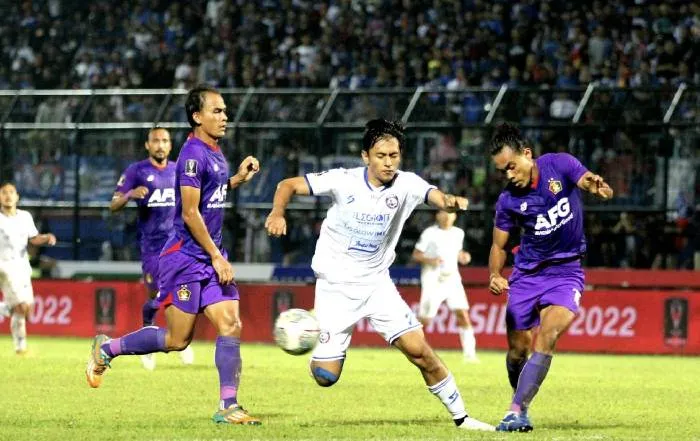 Phân tích và dự đoán kèo đấu giữa Persik Kediri và Arema, 15h30 ngày 3/5: Cuộc khủng hoảng chưa có hồi kết