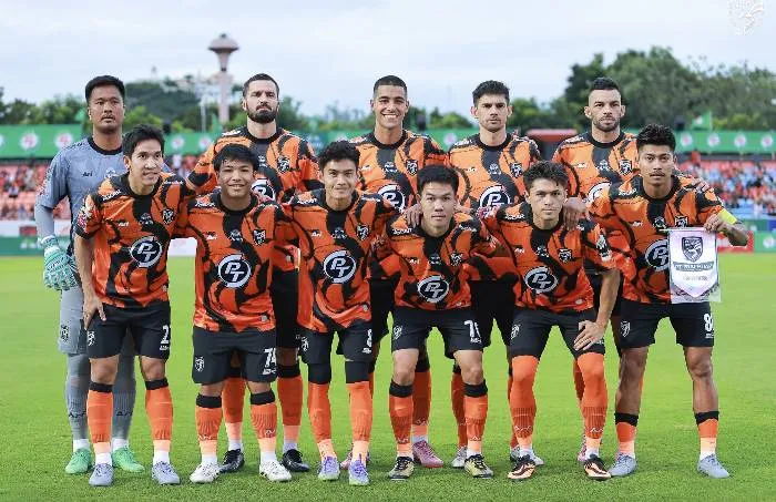 Phân tích và dự đoán kèo trận PT Prachuap gặp Uthai Thani, 18h00 ngày 3/5: Chuỗi chiến thắng ấn tượng