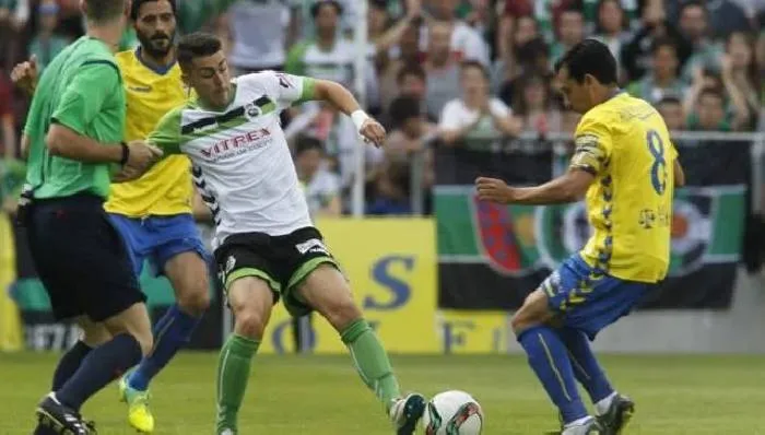 Phân tích và dự đoán kết quả trận Racing Santander gặp Cadiz, 23h30 ngày 31/5: Chức vô địch rõ ràng
