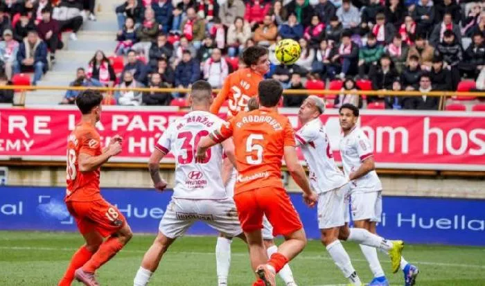 Phân tích trận đấu Real Sociedad B và Cultural Leonesa, 21h15 ngày 30/5: Khát vọng ngẩng cao đầu ra đi