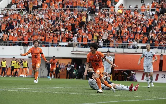 Phân tích và dự đoán kết quả trận Shimizu S-Pulse gặp Avispa Fukuoka, 12h00 ngày 10/5: Kịch tính chờ đợi