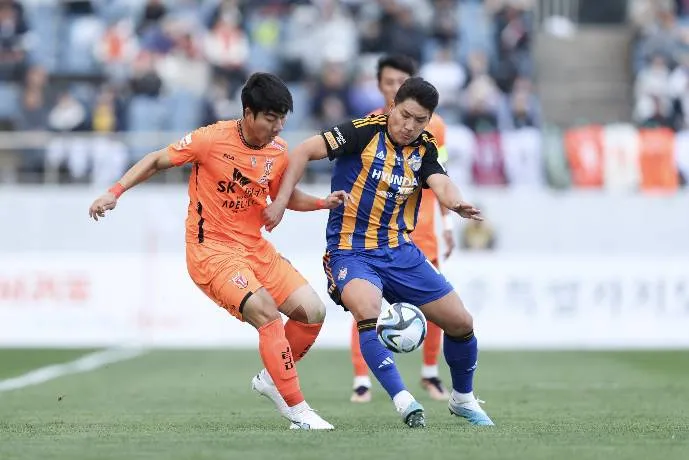 Phân tích, dự đoán kèo Ulsan HD gặp Jeju SK, 17h30 ngày 13/5: Cơ hội cho đội khách
