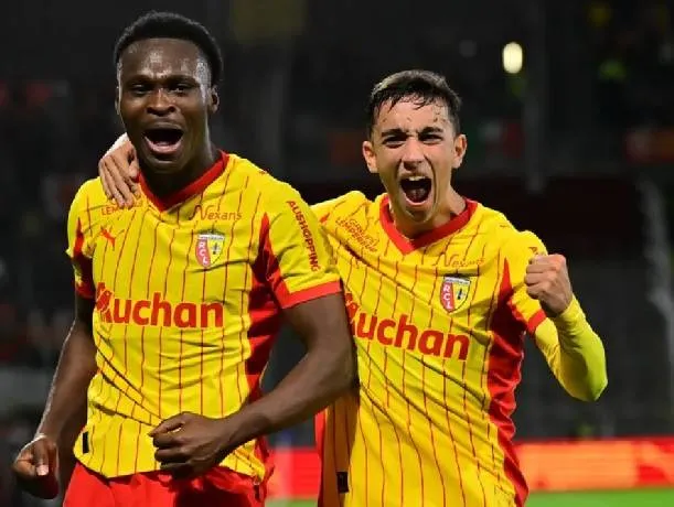 Phân tích kèo phạt góc trận Lens đối đầu Nice, 02h00 ngày 23/05