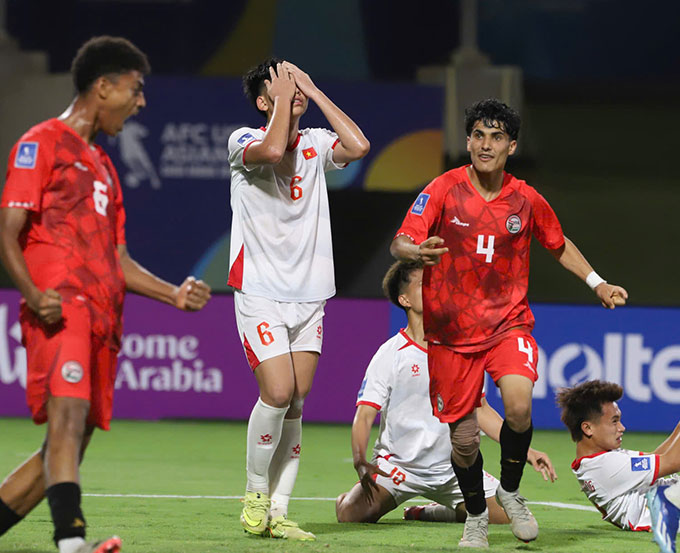 U17 Việt Nam chưa thể ngủ quên