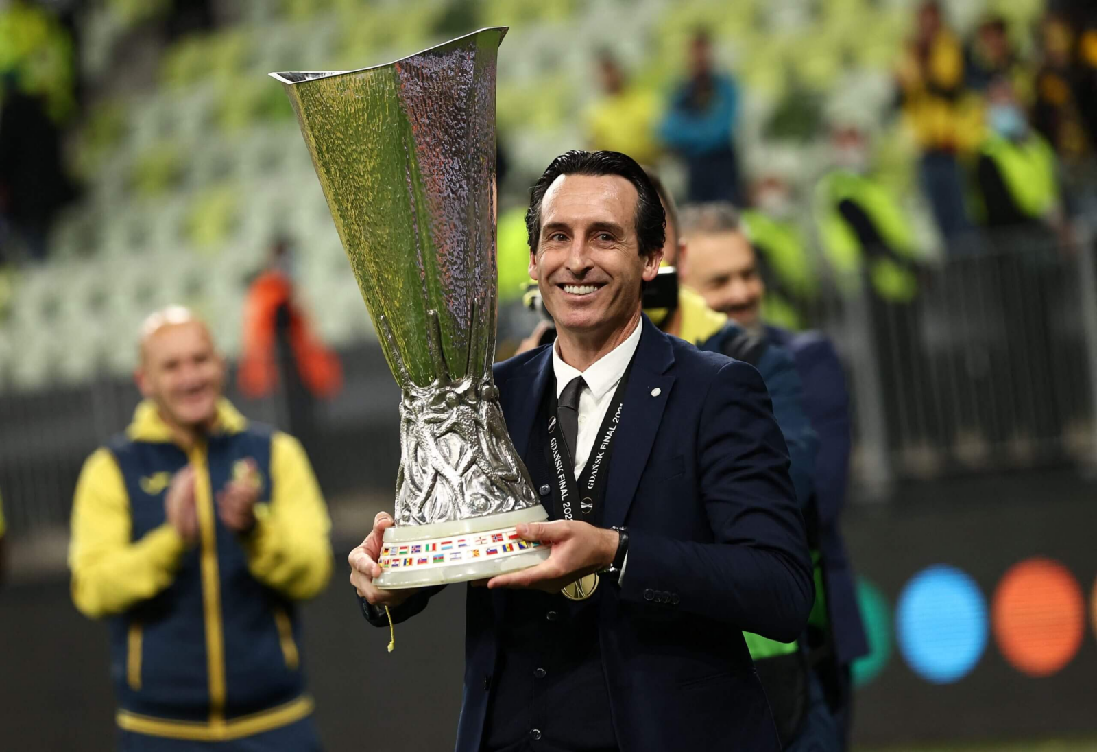 Unai Emery vẫn là “ông vua C2” 