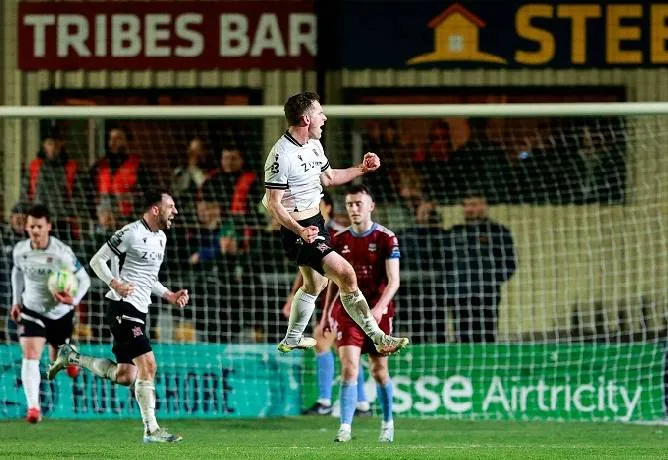 Phân tích và dự đoán kết quả trận Galway tiếp đón Dundalk, 1h45 ngày 13/6: Chủ nhà tìm kiếm điểm số