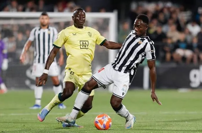 Phân tích kèo phạt góc Almeria gặp Castellon, 02h00 ngày 10/06