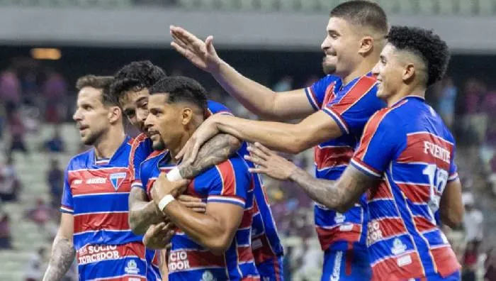 Phân tích kèo thẻ phạt Atletico Goianiense gặp Fortaleza Esporte lúc 04h00 ngày 13/7: Cuộc chiến đôi công hấp dẫn