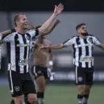 Phân tích kèo thẻ phạt Botafogo và Esporte Vitoria lúc 05h30 ngày 24/7: Tâm thế chiến đấu mạnh mẽ