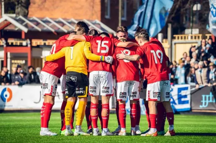 Phân tích kèo thẻ phạt Hammarby tiếp Degerfors lúc 21h30 ngày 19/7: Đội khách có nguy cơ lớn nhận thẻ đỏ