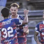 Phân tích kèo thẻ phạt Platense gặp Union Santa Fe lúc 07h15 ngày 25/7: Cuộc chiến căng thẳng trên sân cỏ