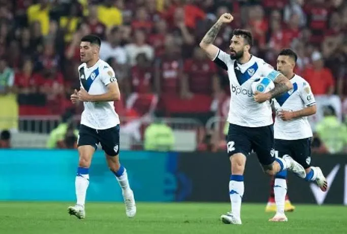 Phân tích kèo thẻ phạt trận Velez Sarsfield gặp Central Cordoba lúc 05h00 ngày 25/7: Cuộc chiến căng thẳng