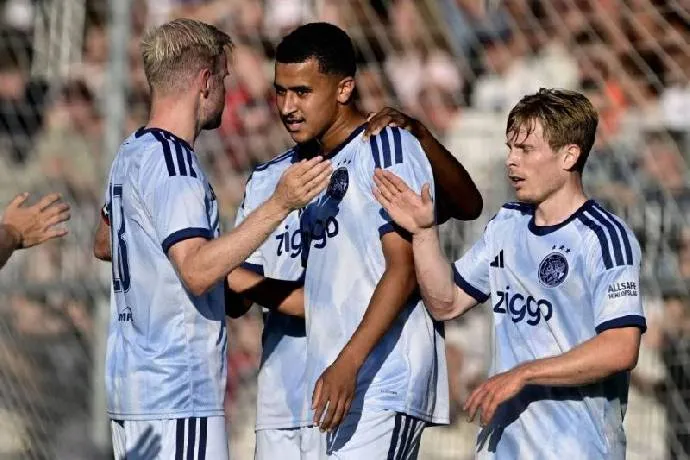 Phân tích kèo phạt góc Ajax gặp Vojvodina, 01h00 ngày 31/07
