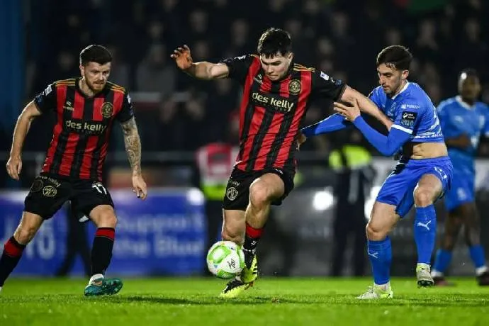 Phân tích kèo phạt góc trận Bohemians đối đầu St Josephs, 00h00 ngày 10/07