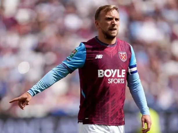 Phân tích kèo thẻ phạt trận Burnley gặp West Ham lúc 22h00 ngày 16/08: Cuộc chiến quyết liệt