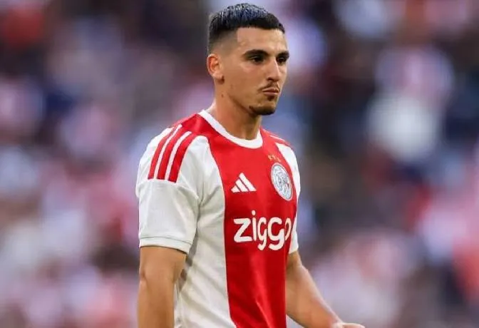 Phân tích kèo thẻ phạt trận Shelbourne đối đầu Ajax lúc 01h45 ngày 14/08: Cuộc chiến thẻ phạt đầy kịch tính