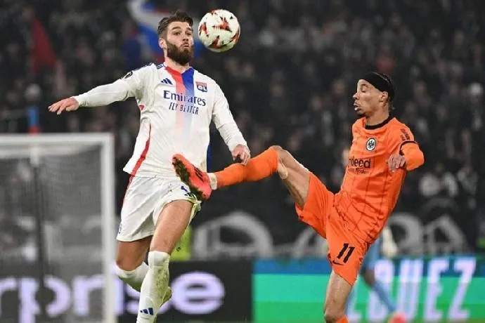 Dự đoán kết quả trận Fenerbahce gặp Lyon, 2h00 ngày 19/08 – Vòng loại cúp C1 Châu Âu 2026/27