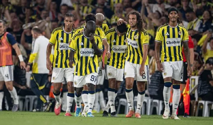 Dự đoán tỷ số trận Sturm Graz gặp Fenerbahce, 1h30 ngày 12/08 – Vòng sơ loại Cúp C1 Châu Âu 2026/27