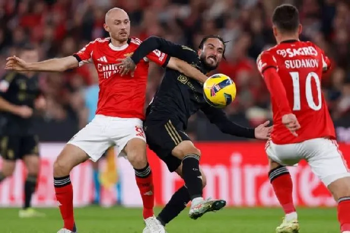 Phân tích trận đấu Casa Pia đối đầu Benfica, 02h15 ngày 18/08: Cơ hội cho đội cửa dưới