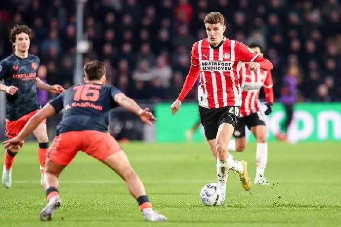Phân tích trận Utrecht đối đầu PSV Eindhoven, 17h15 ngày 30/08: Lựa chọn cửa dưới có khả năng hấp dẫn