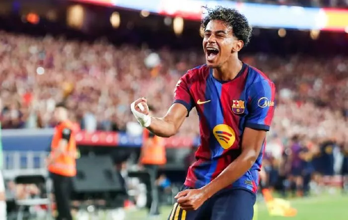 Phân tích kèo thẻ phạt Barcelona gặp Feyenoord lúc 23h45 ngày 09/09: Chiến thuật an toàn