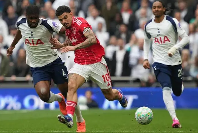 Phân tích kèo thẻ phạt trận Nottingham tiếp Tottenham lúc 21h00 ngày 05/09