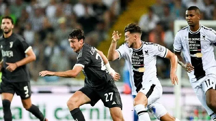 Phân tích kèo thẻ phạt trận Udinese gặp Venezia lúc 23h00 ngày 02/09