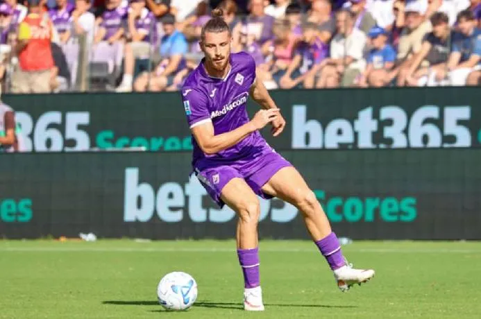 Phân tích kèo thẻ phạt trận Venezia tiếp Fiorentina lúc 01h45 ngày 12/09