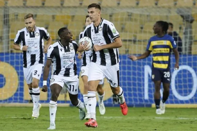 Phân tích trận đấu Udinese vs Venezia, 23h00 ngày 02/09: Lợi thế nghiêng về đội chủ sân